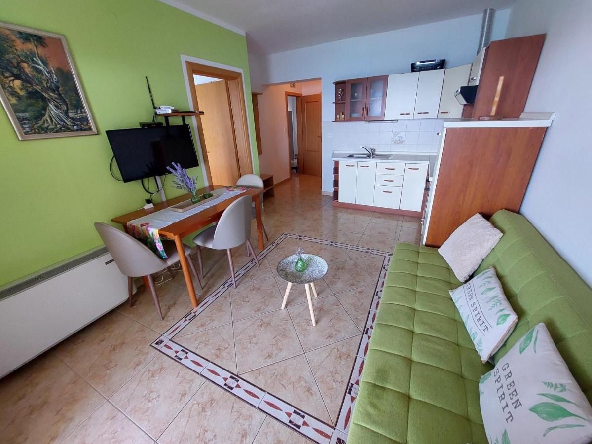 Velun Apartmani ภายนอก รูปภาพ