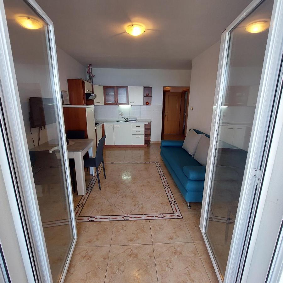 Velun Apartmani ภายนอก รูปภาพ