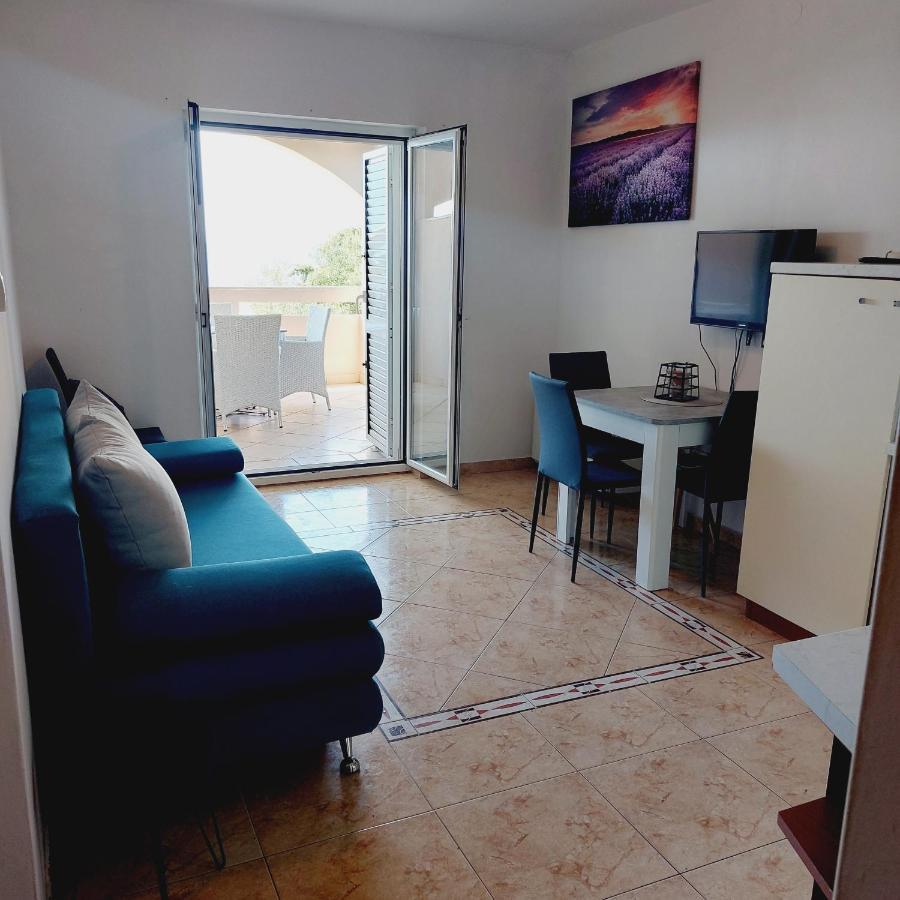 Velun Apartmani ภายนอก รูปภาพ