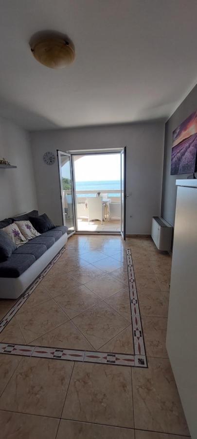Velun Apartmani ภายนอก รูปภาพ